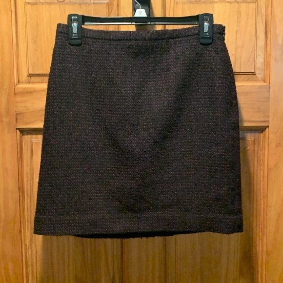 Loft Petites Outlet Tweed Skirt in Black and Red Size 2P - Picture 2 of 6